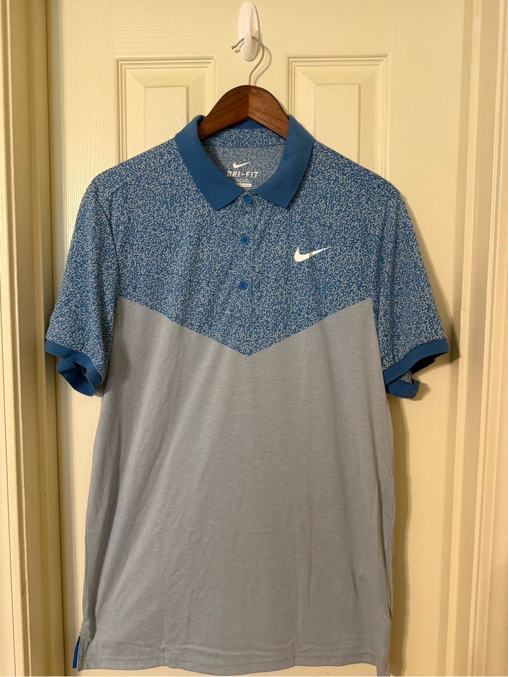 Nike Men’s Blue and Light Gray Dri-FIT Polo